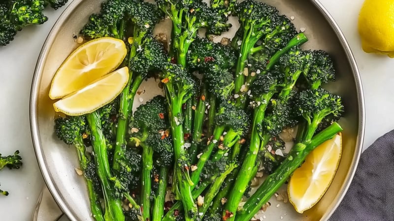 Eenvoudige Knoflook Broccolini (Bimi)