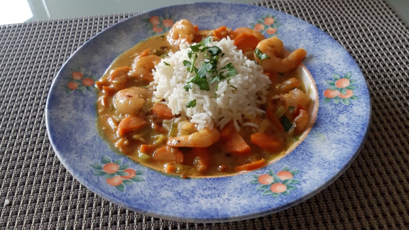 Garnalen in een verrukkelijke mango-chutneysaus