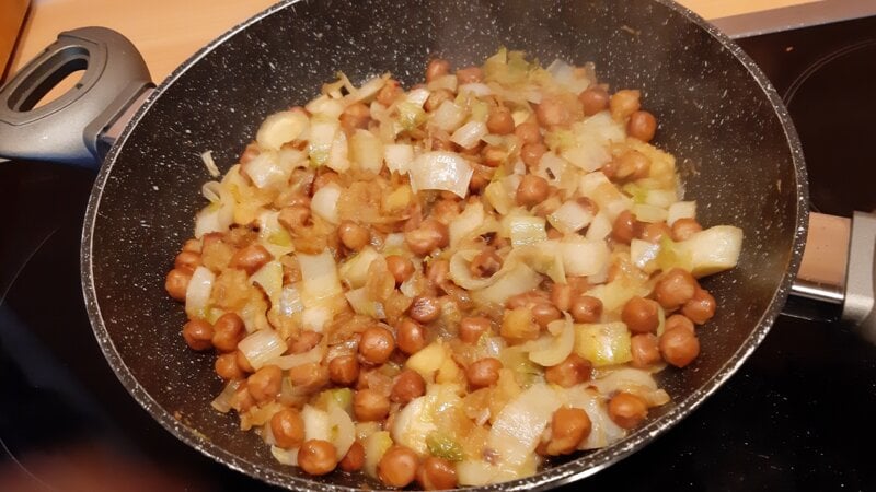 Kapucijners met witlof, appel en ui