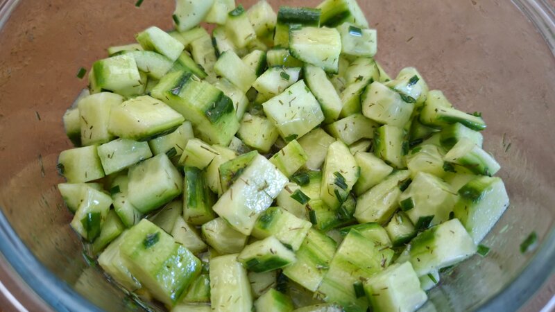 Gemarineerde komkommersalade