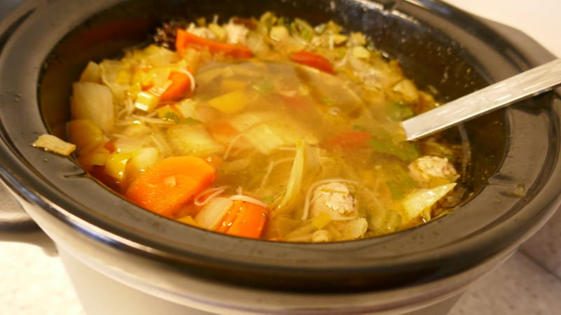 Groentesoep uit de slowcooker