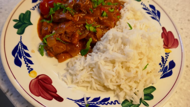 Goed Gevulde Goulash uit de Slowcooker