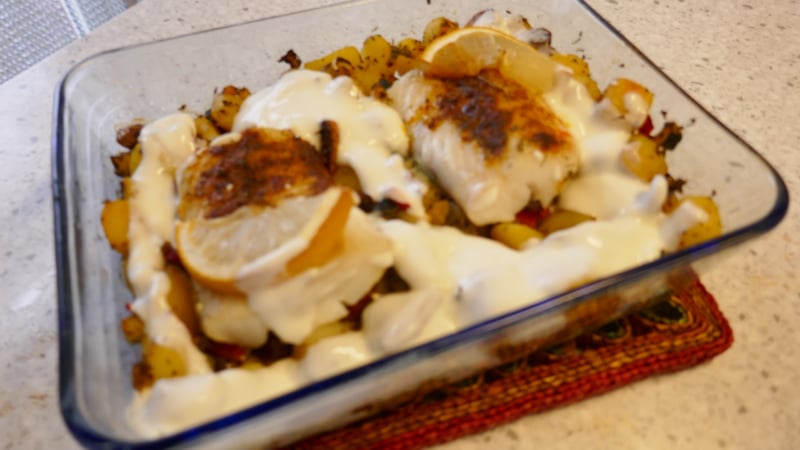 Ovenschotel met kabeljauw, paprika, courgette en minikriel