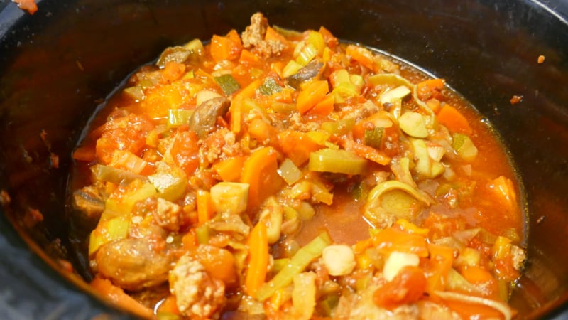 Gezonde Groentebom met rundergehakt uit de Slowcooker