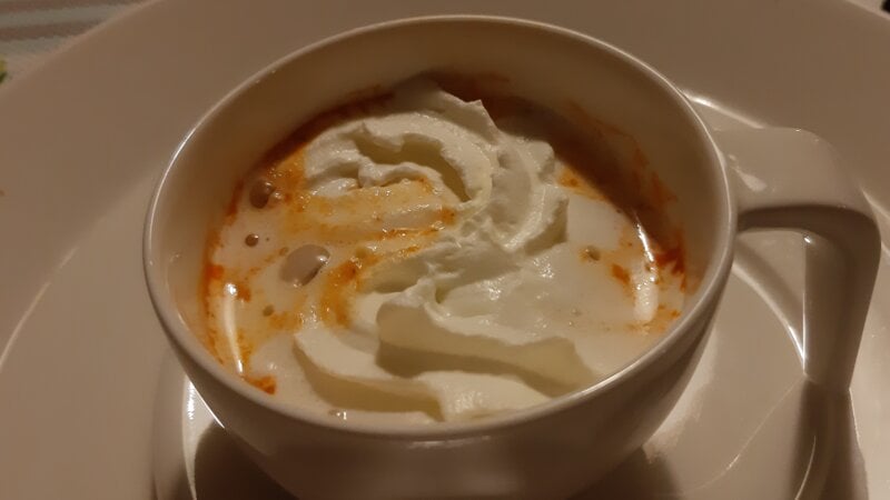 Tomaten-paprikasoep