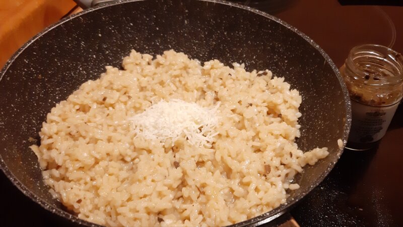 Truffelrisotto met Parmezaanse kaas