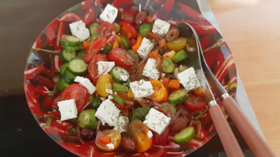 Griekse salade van snoepgroenten