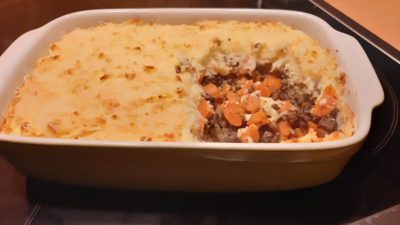 Franse ovenschotel met wortel, gehakt en aardappelpuree