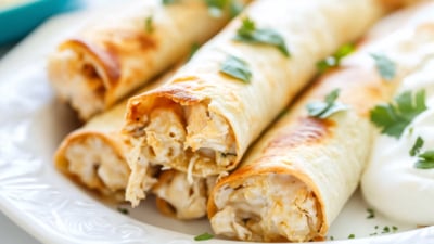 Romige kip taquitos uit de oven