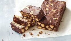 grootmoeders-arretjescake.png