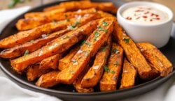 Zoete Aardappelfrietjes uit de Oven