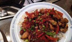 Snelle Aziatische wok met kip
