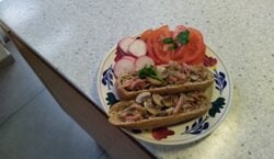 Volkoren schuitje met witlof, champignons en ham