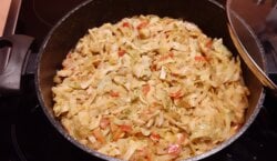 Spitskoolcurry