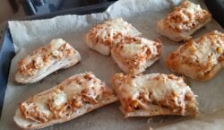 Stokbrood tuna melt